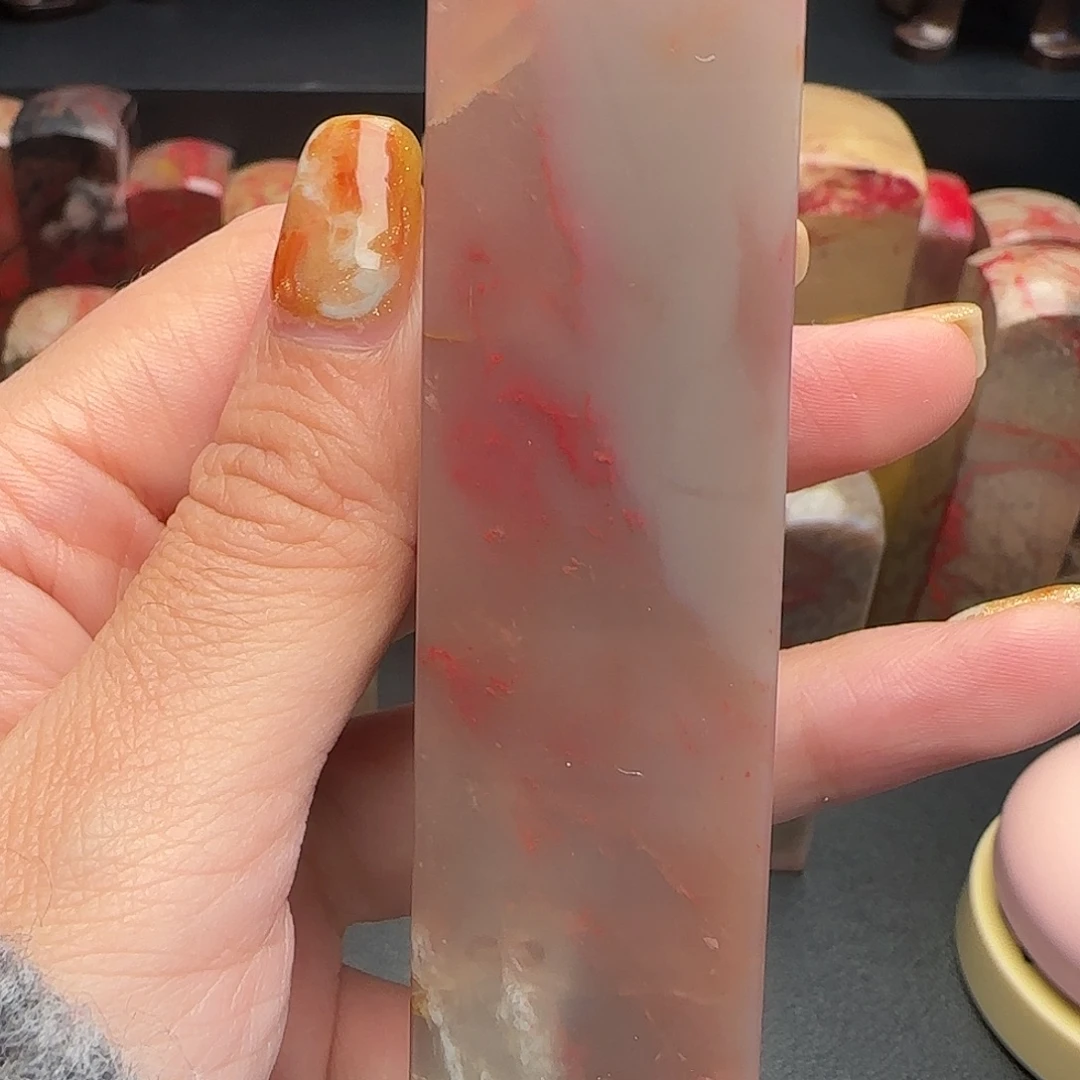 昌化石昌化鸡血石