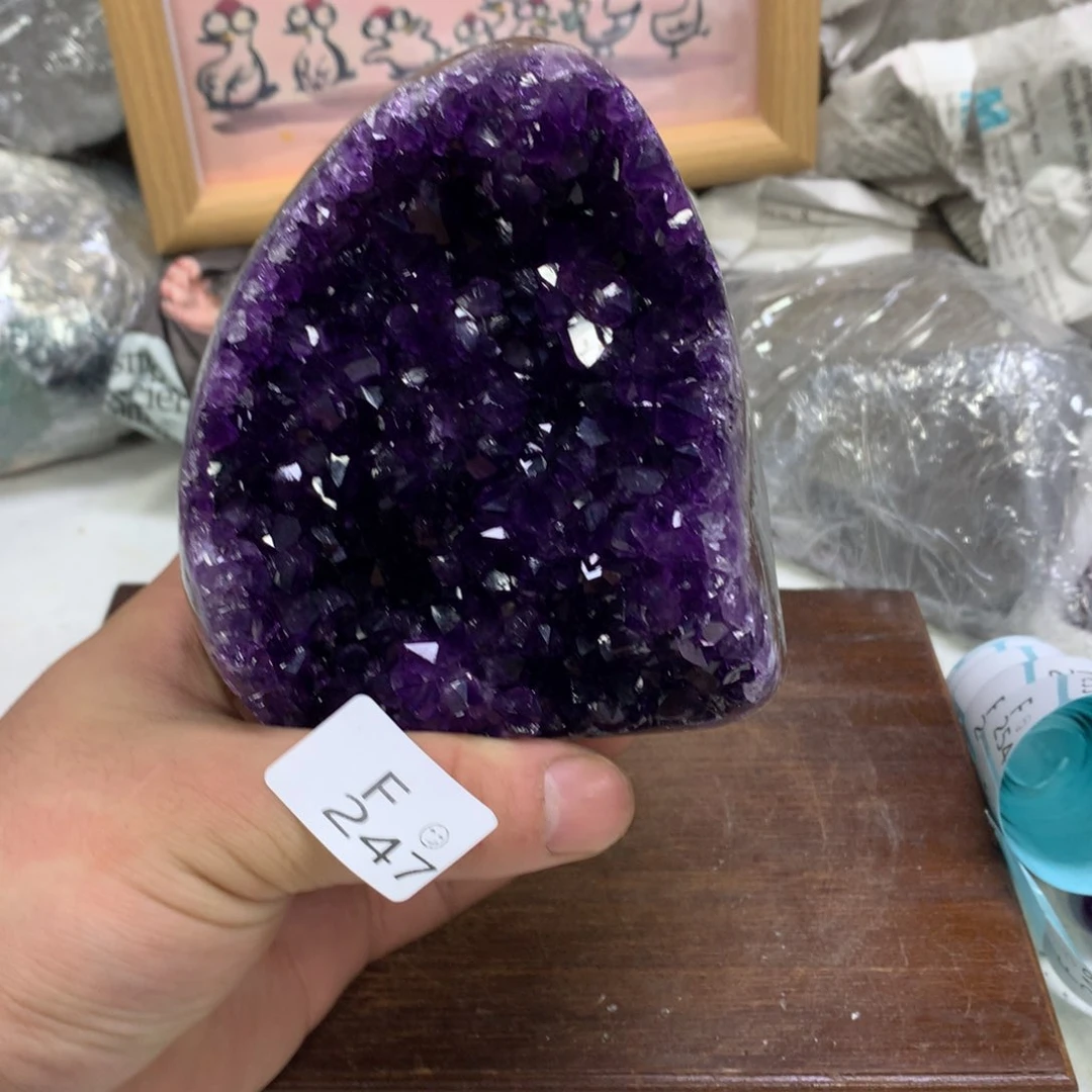 未镶嵌摆件紫晶水晶