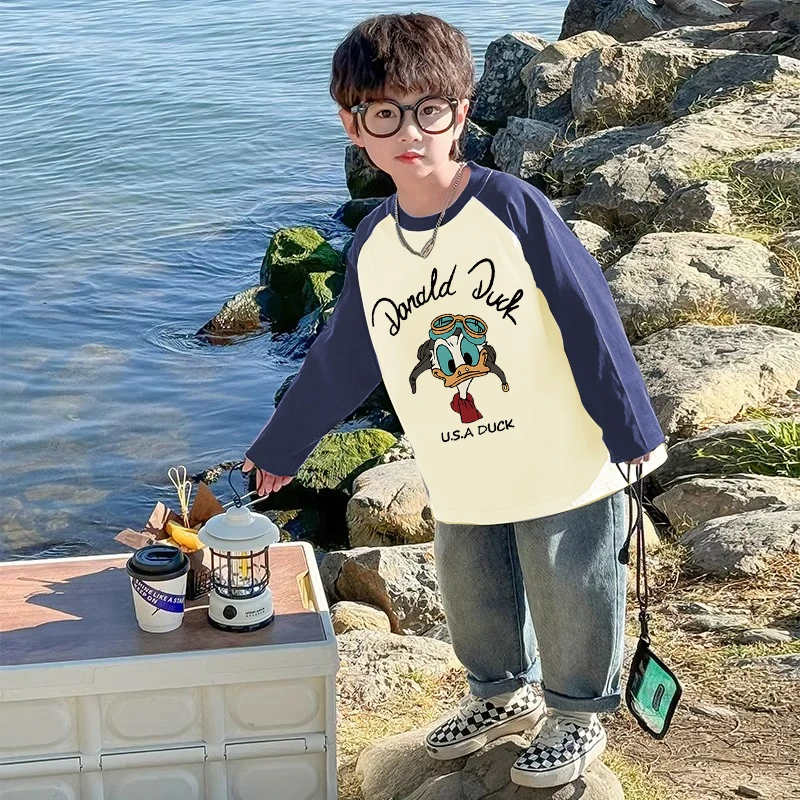 春秋季男孩唐老鸭纯棉插肩童装男童打底衫内搭儿童长袖圆领T恤潮