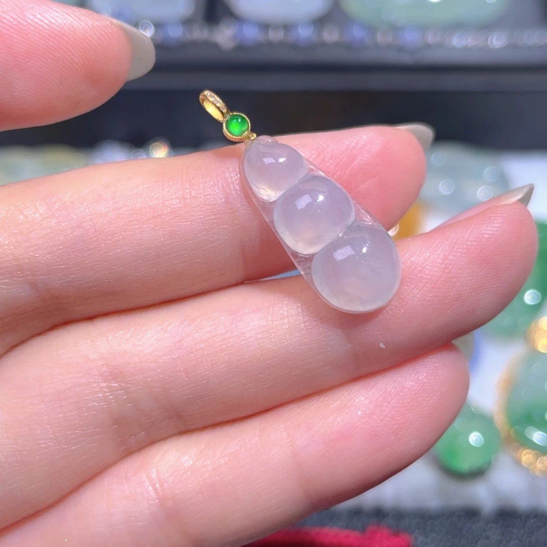 颈饰18K金镶嵌翡翠翡翠