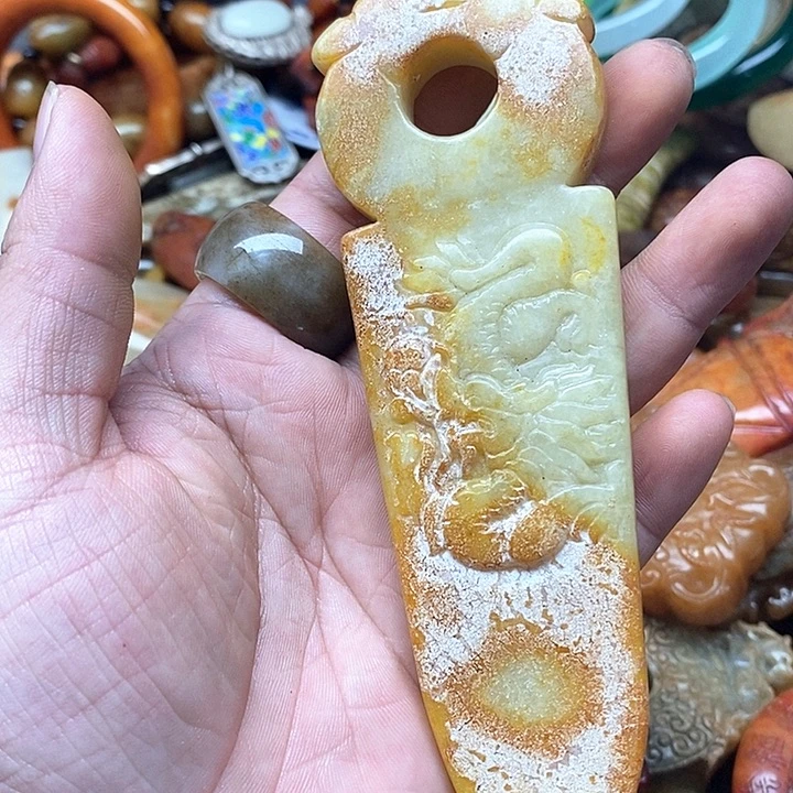 和田玉未镶嵌挂件