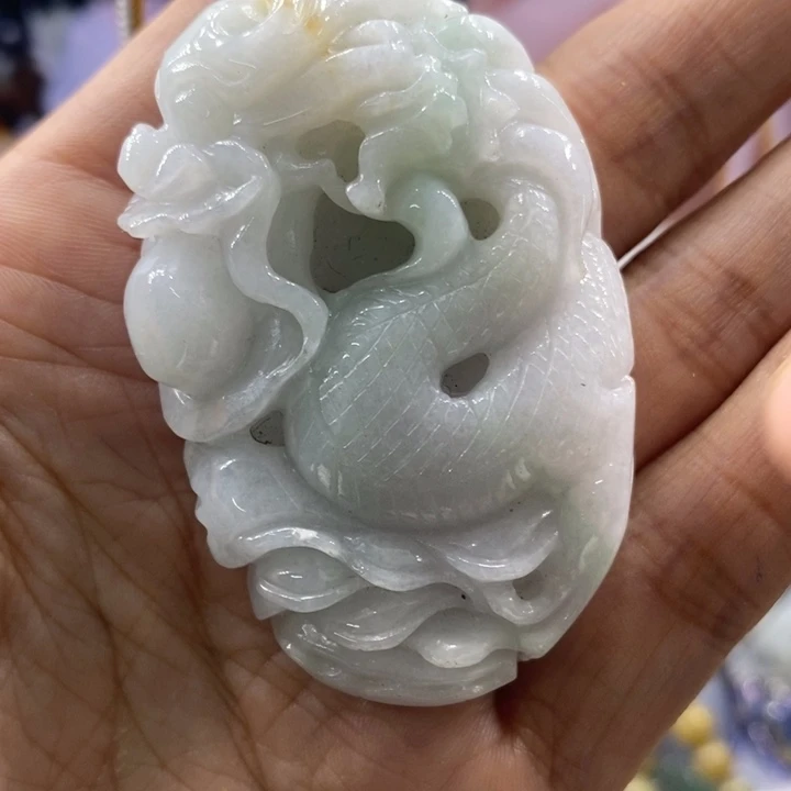 翡翠未镶嵌吊坠(不含链)2801