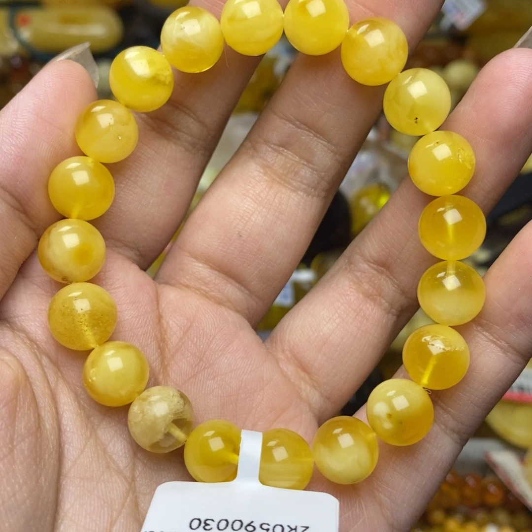 未镶嵌琥珀珠宝奇石