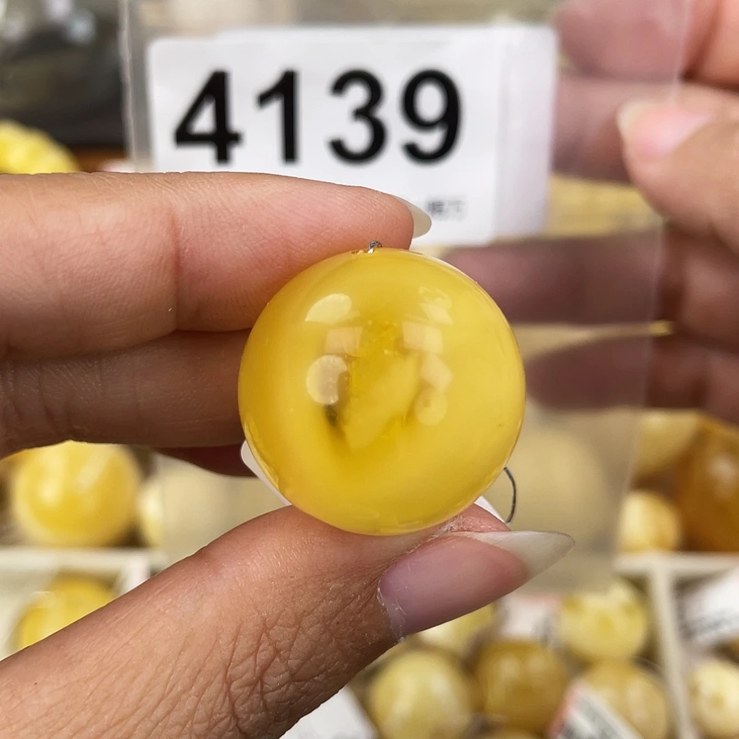 蜜蜡未镶嵌裸石24