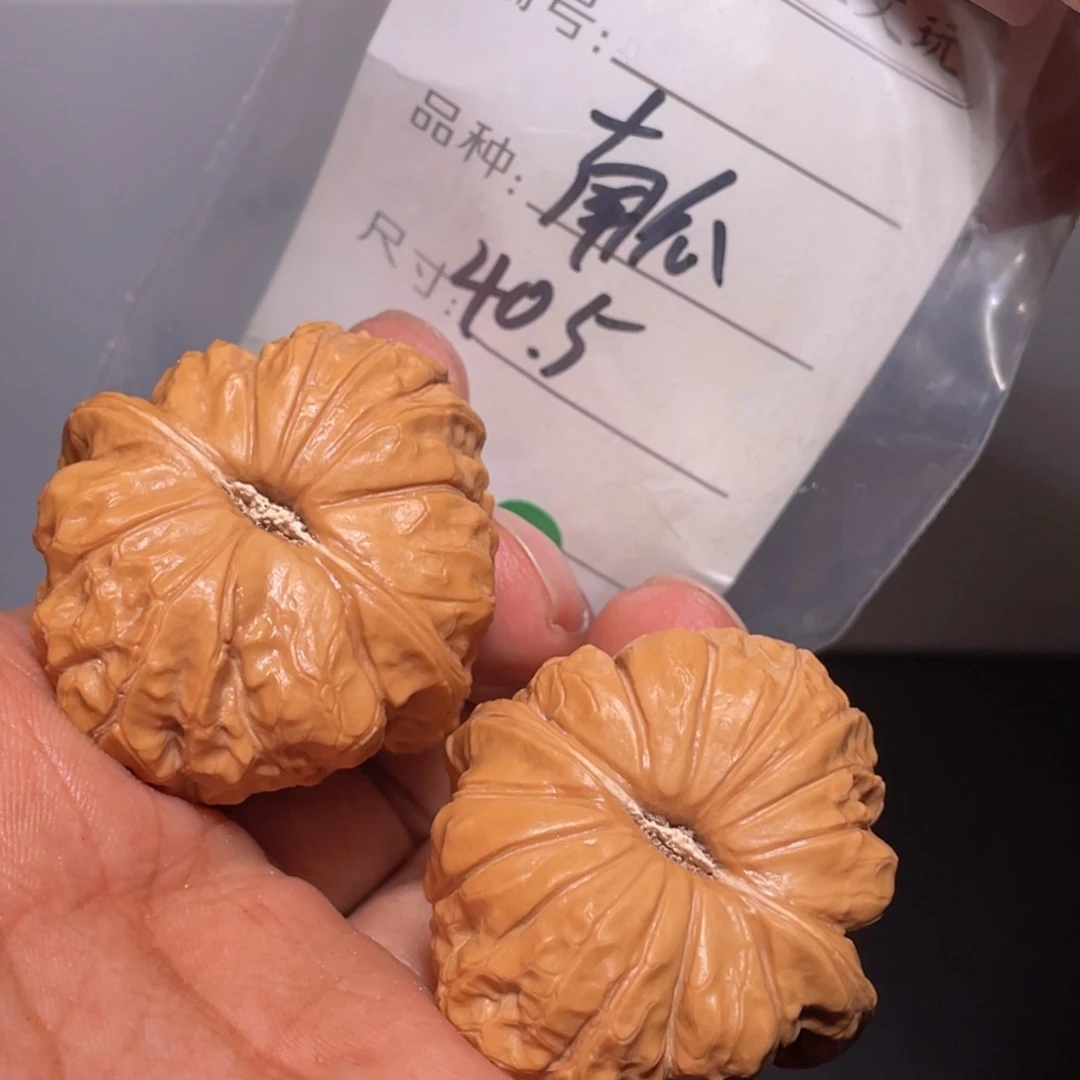 文玩核桃吊坠文玩核桃