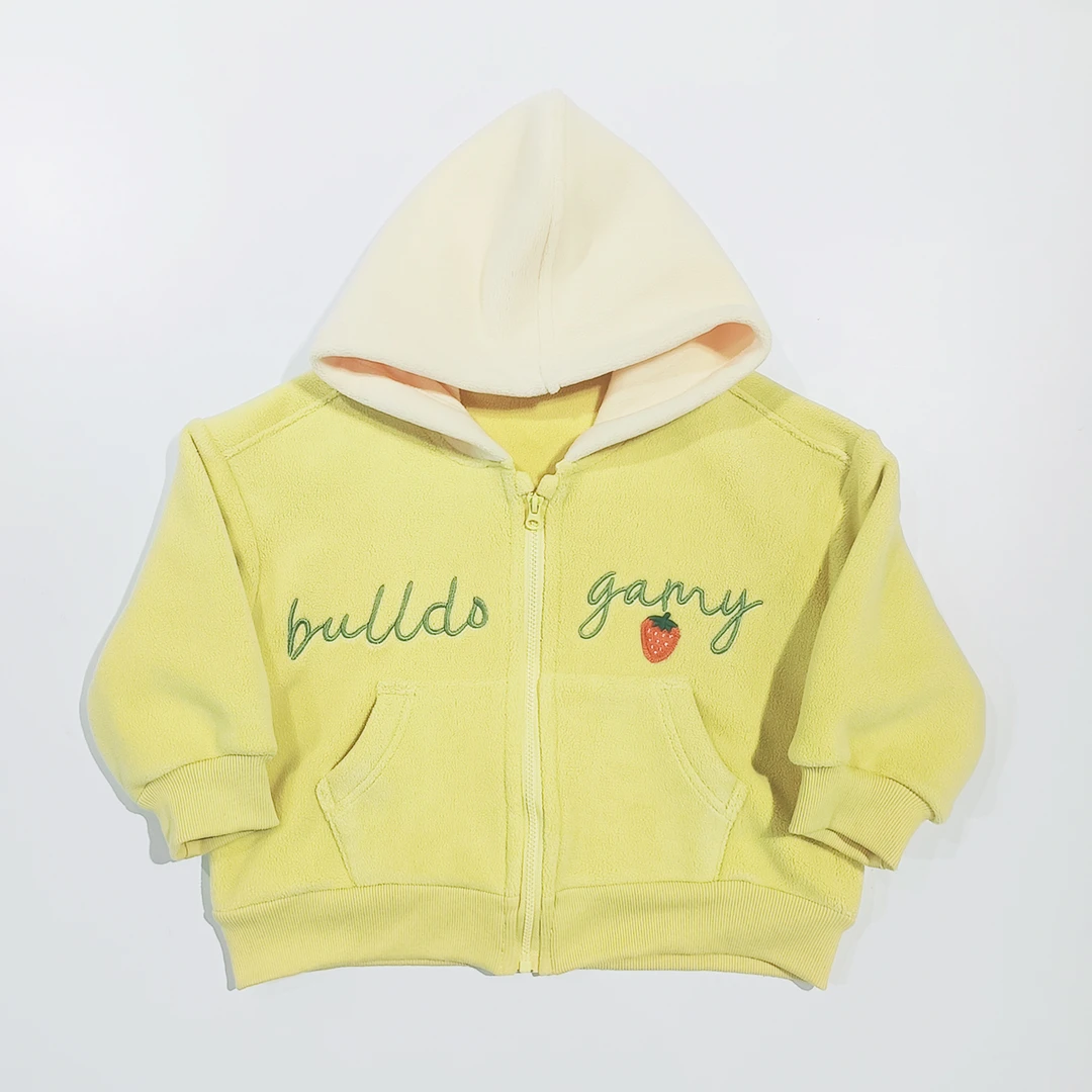 儿童上衣女中小童字母草莓加绒外套JQ406