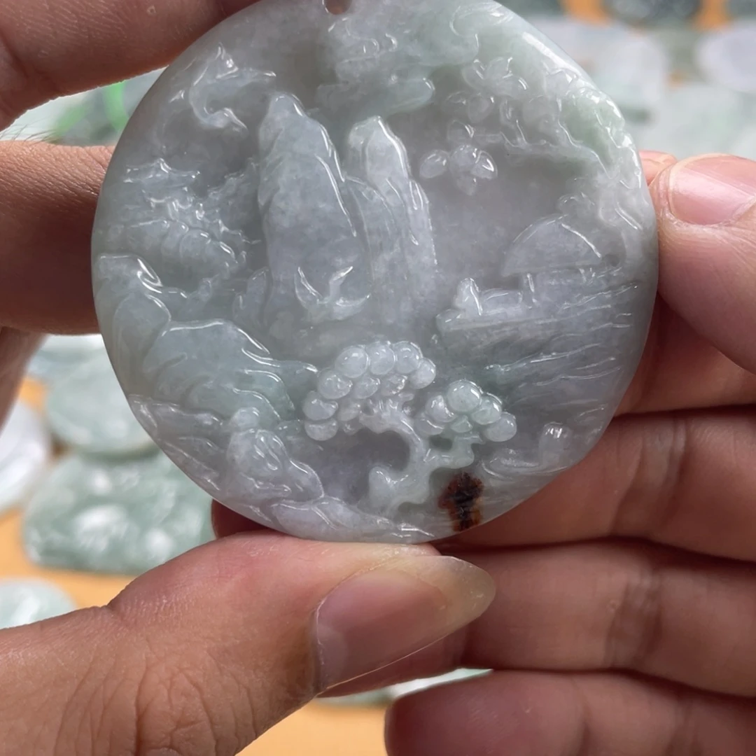 翡翠未镶嵌颈饰翡翠