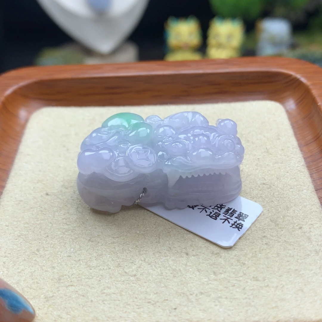 翡翠未镶嵌颈饰10