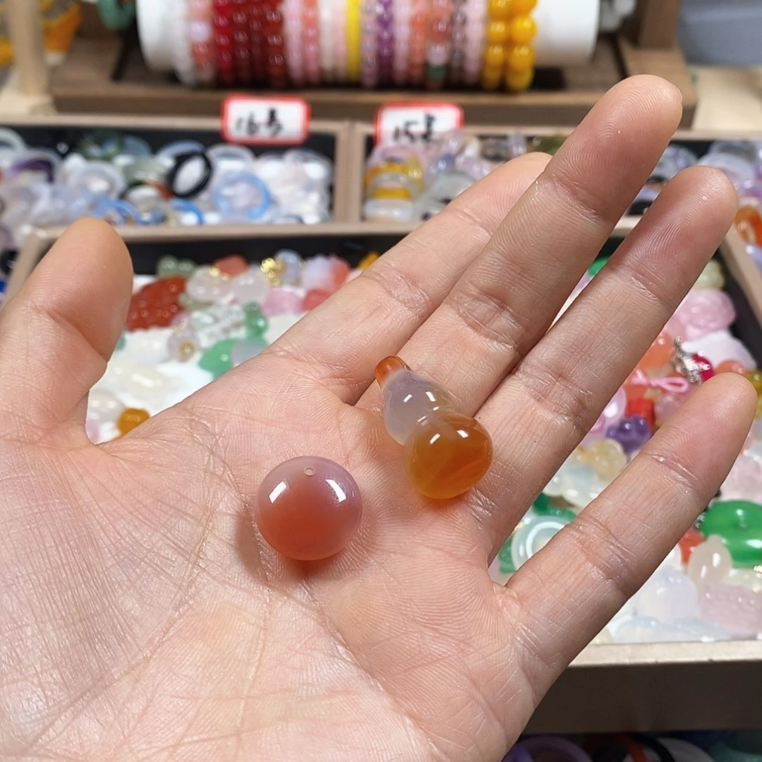 玛瑙/玉髓颈饰未镶嵌司**轩