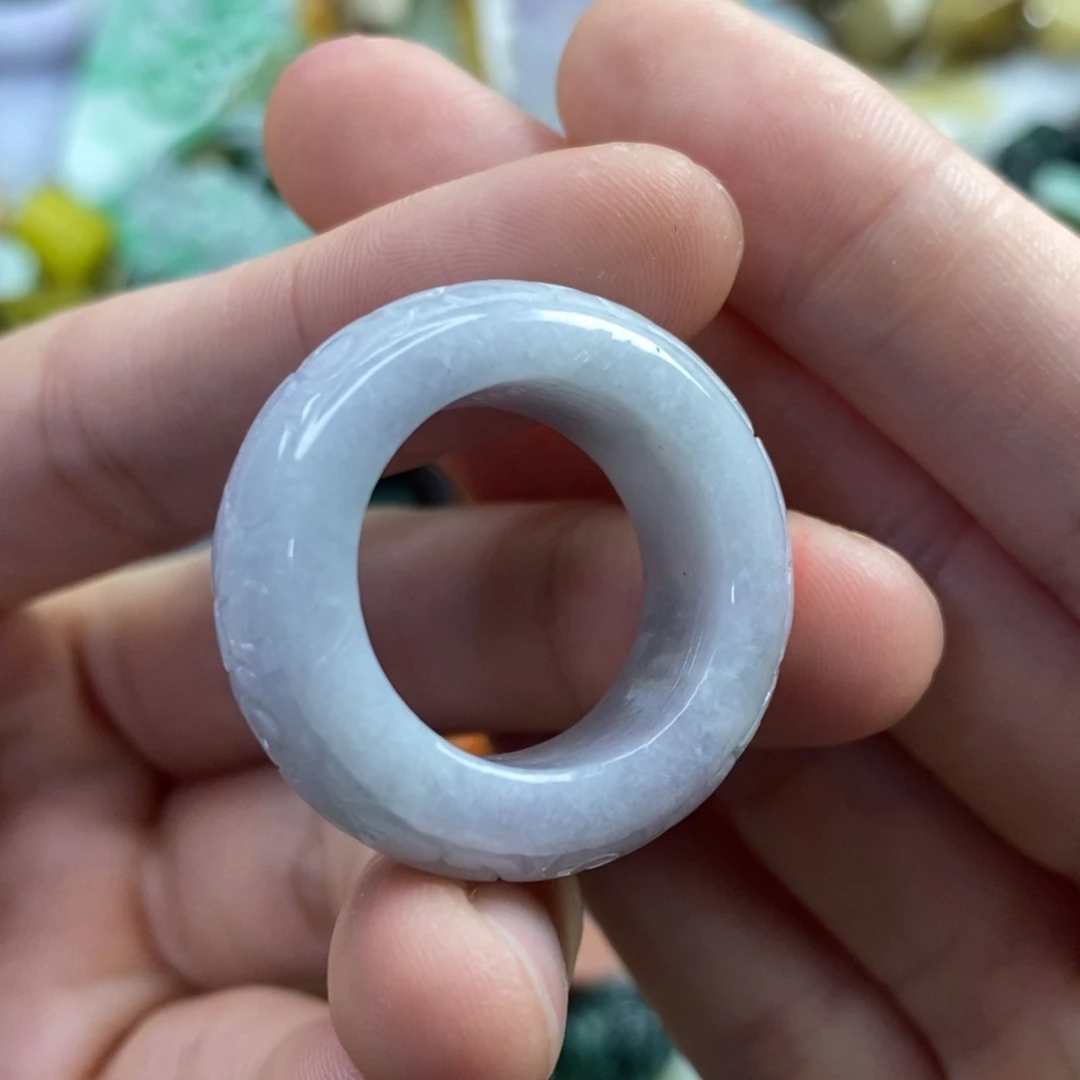 翡翠未镶嵌颈饰五*