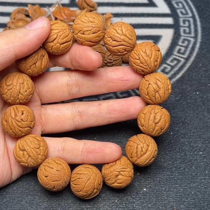 桃核手串龙纹桃核