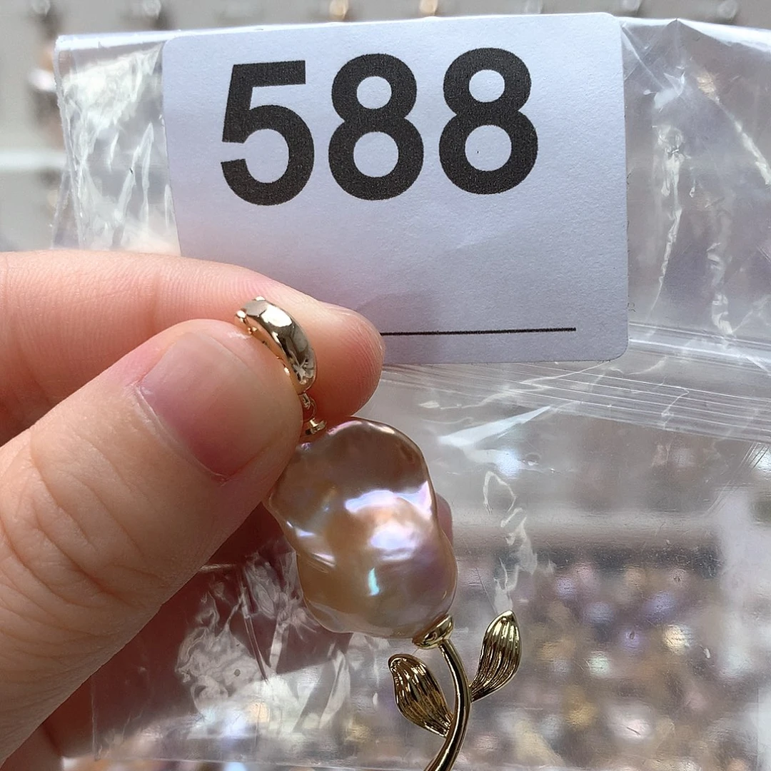 淡水珍珠未镶嵌颈饰