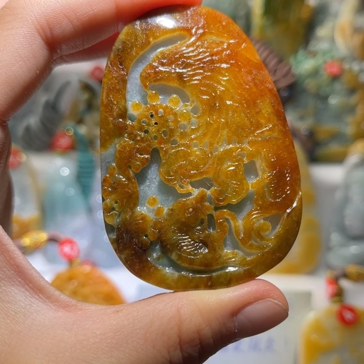 吊坠(不含链)未镶嵌翡翠
