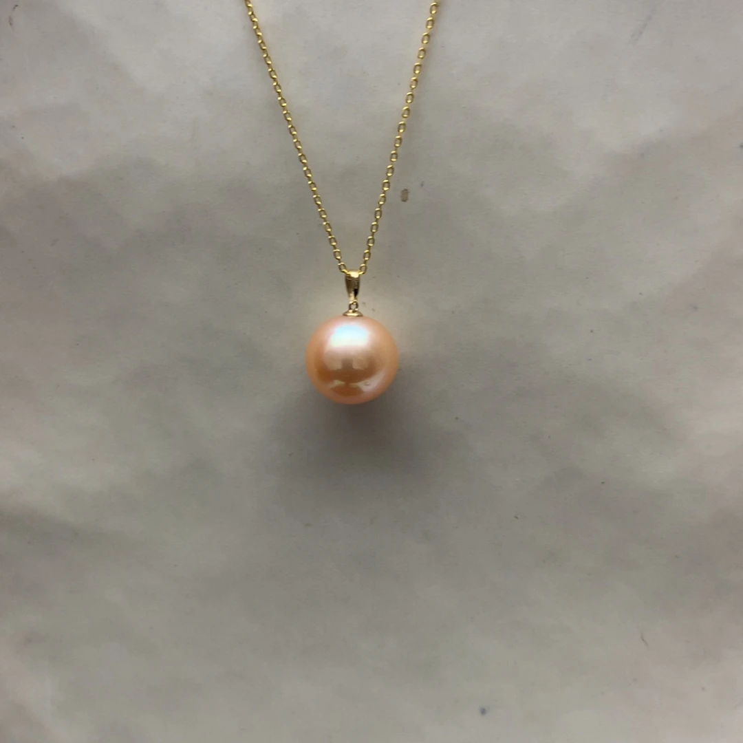 淡水珍珠颈饰18K金镶嵌12-13爱迪生中国红吊坠