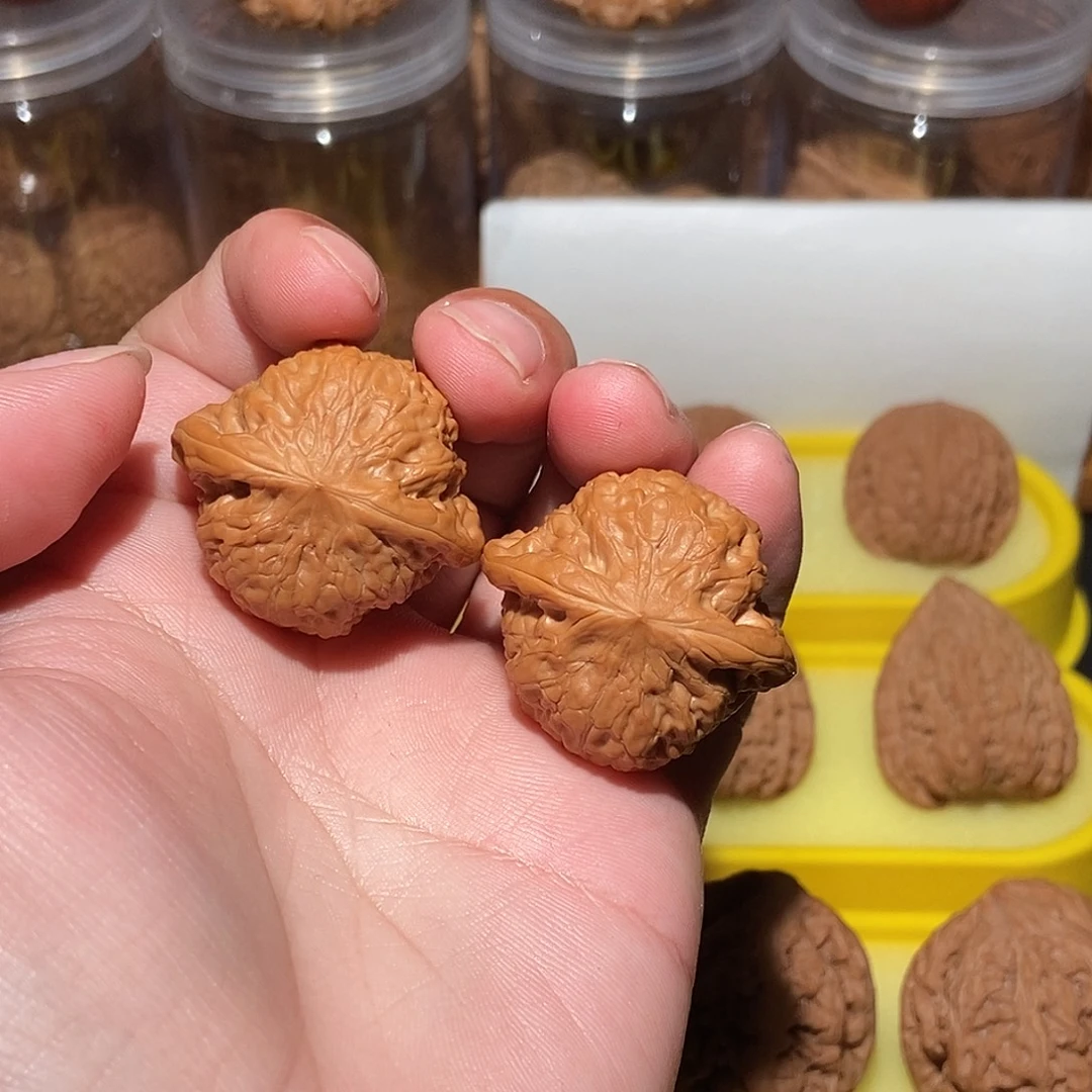 文玩核桃吊坠34铁锤妹妹