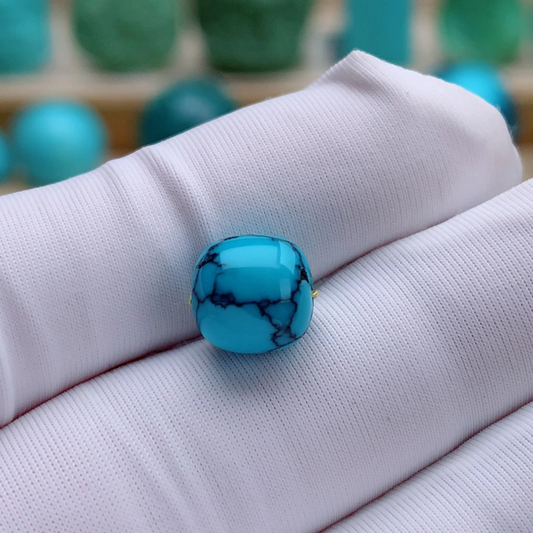 绿松石未镶嵌挂件