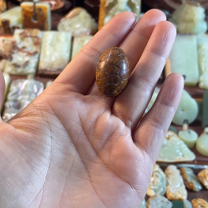 岫岩河磨玉（透闪石质玉）未镶嵌颈饰