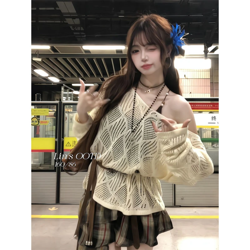 韩系镂空宽松休闲百搭针织衫罩衫荷叶边百搭不规则蛋糕半身裙套装