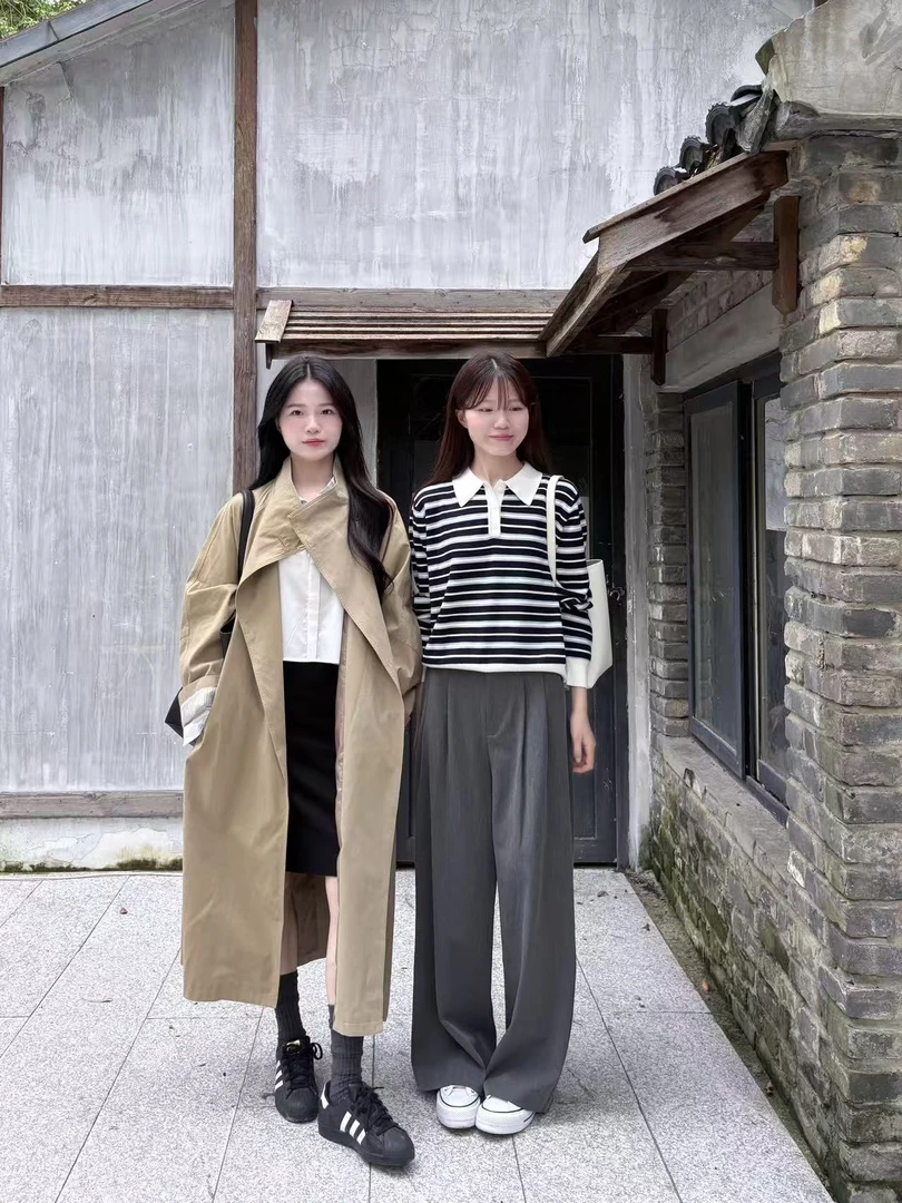 韩系复古条纹简约时尚韩系2025秋季撞色休闲百搭灰色休闲裤两件套