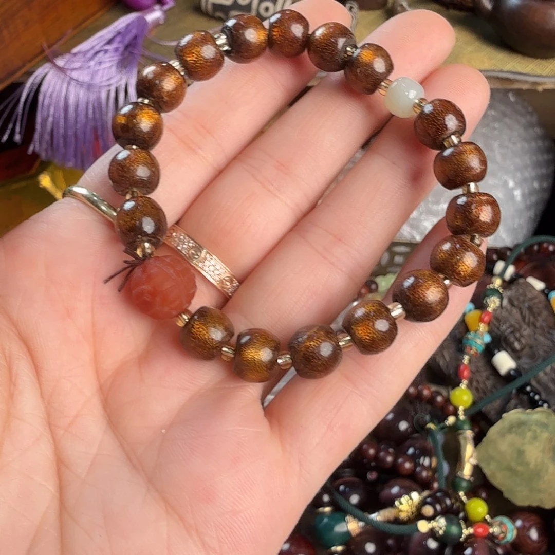 滴血莲花菩提手串