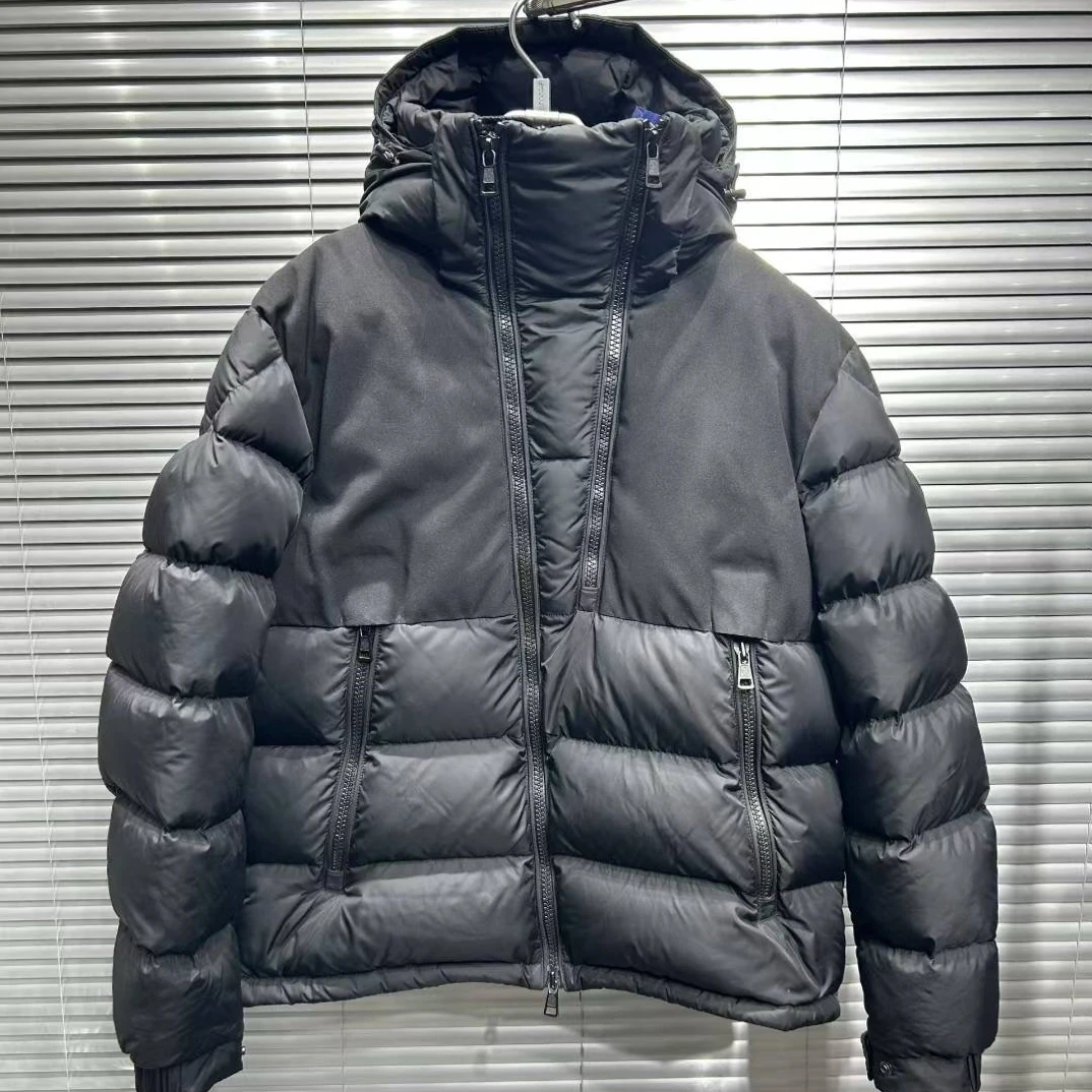 99新 MONCLER 黑色双拉链羽绒服 3号