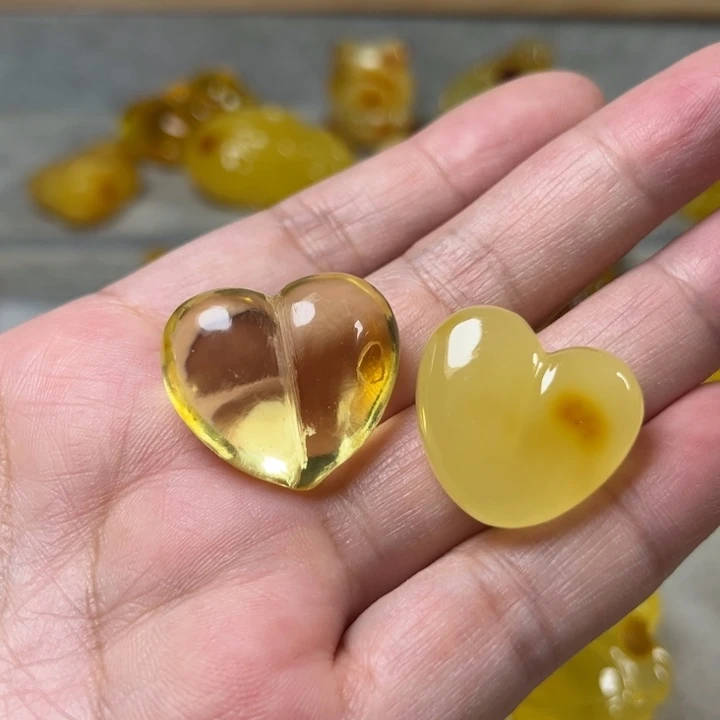 琥珀颈饰未镶嵌琥珀蜜蜡