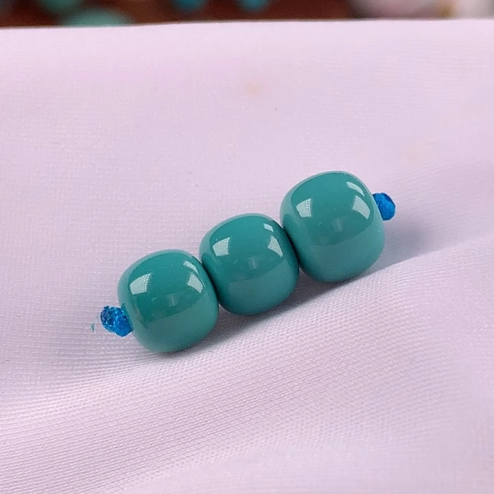 绿松石未镶嵌珠宝奇石8.4-7.7mm