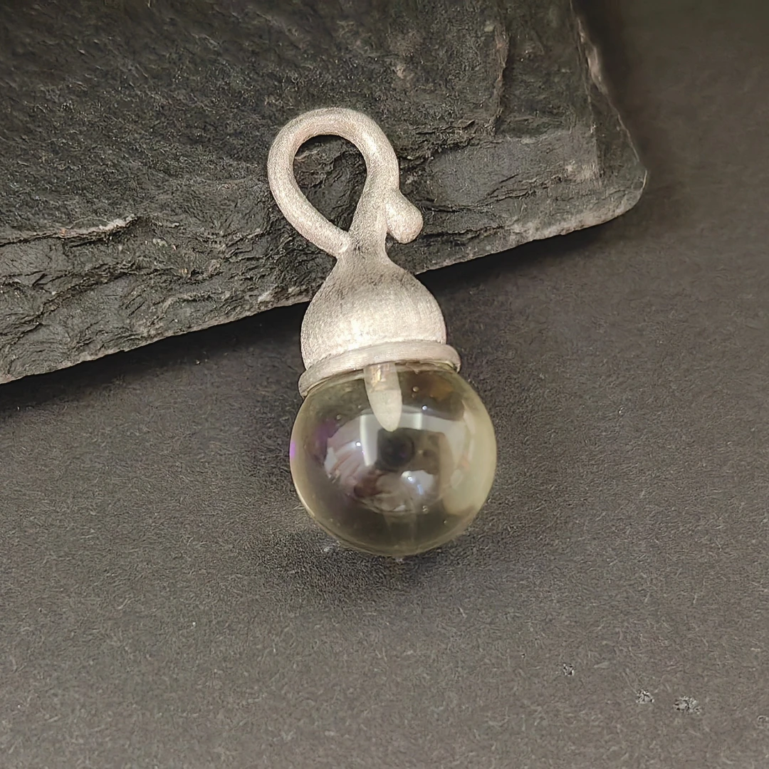 吊坠足银 足银990黄色小葫芦吊坠 简约经典（DZ9969)