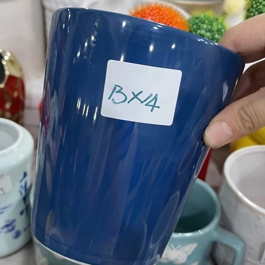 多肉绿植陶瓷花盆9.9包邮，有孔