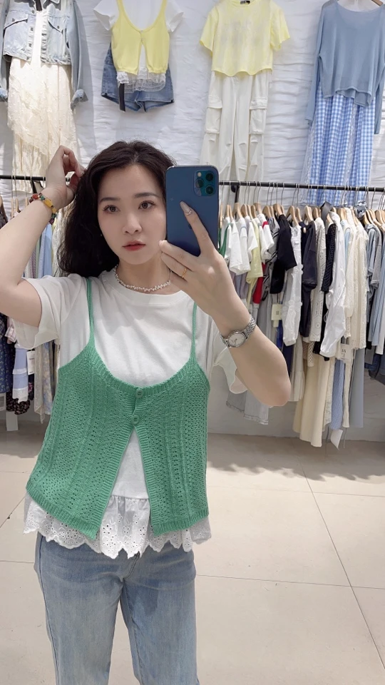 5538夏季新款韩系针织吊带背心+花瓣下摆衬衫两件套女设计感上衣