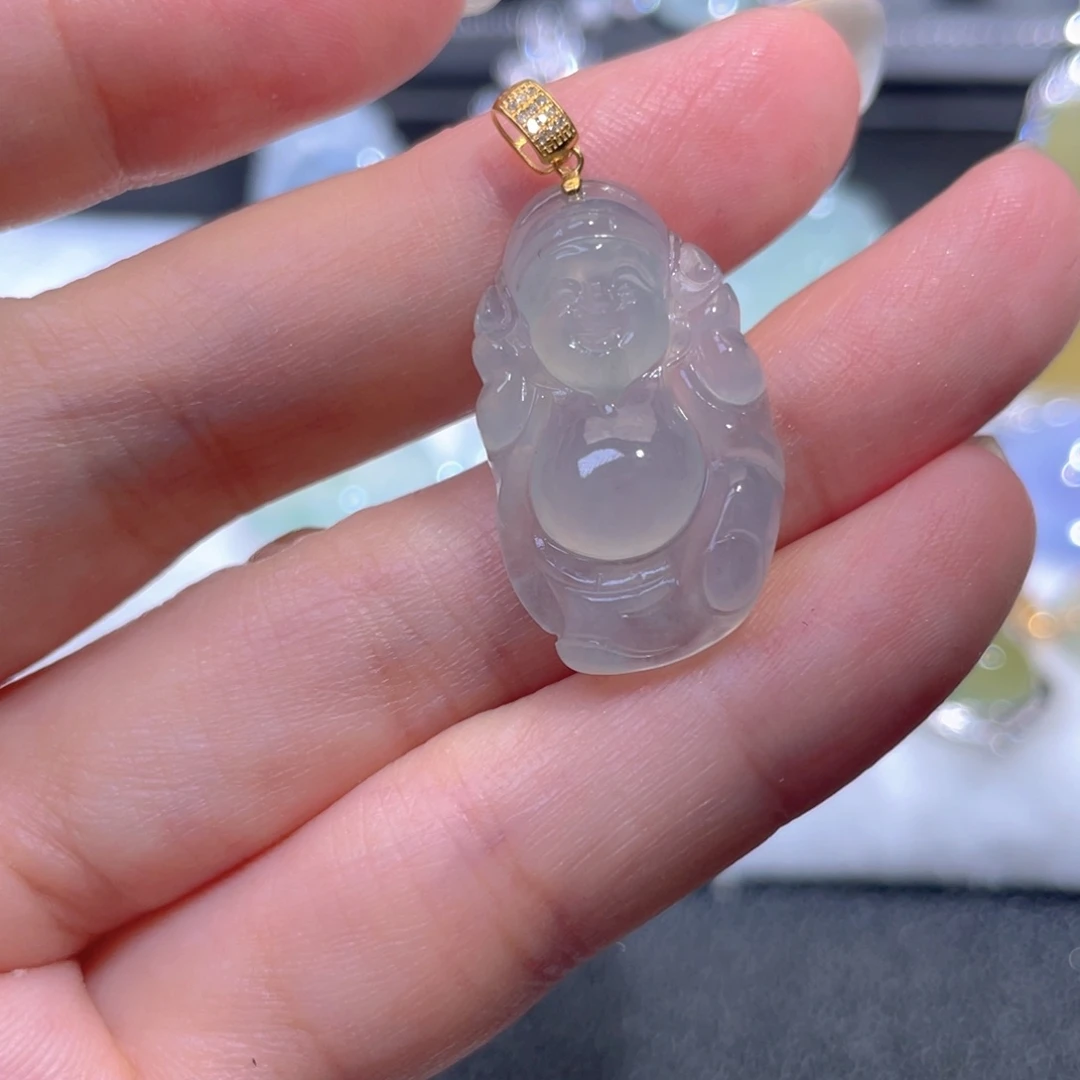 翡翠18K金镶嵌颈饰翡翠