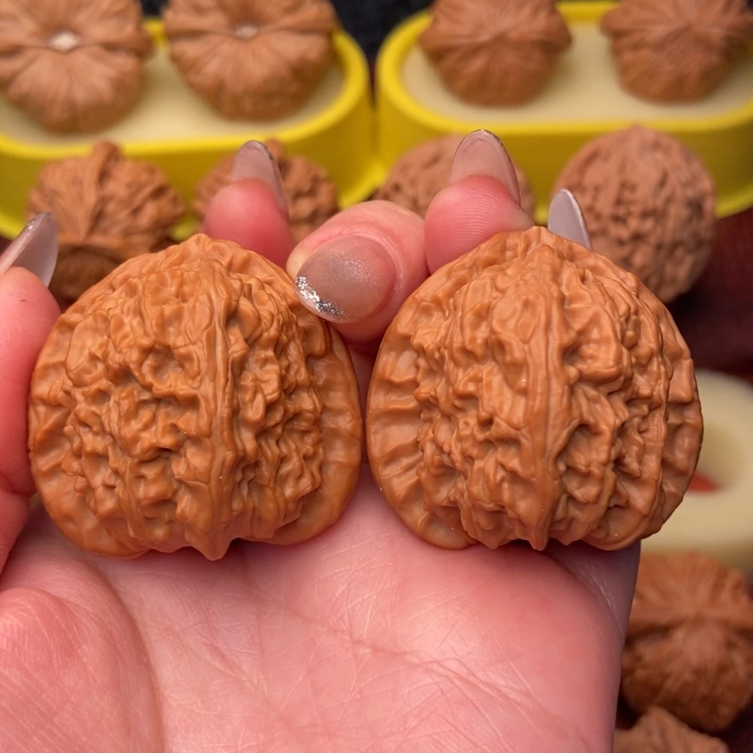 把件文玩核桃39三角白