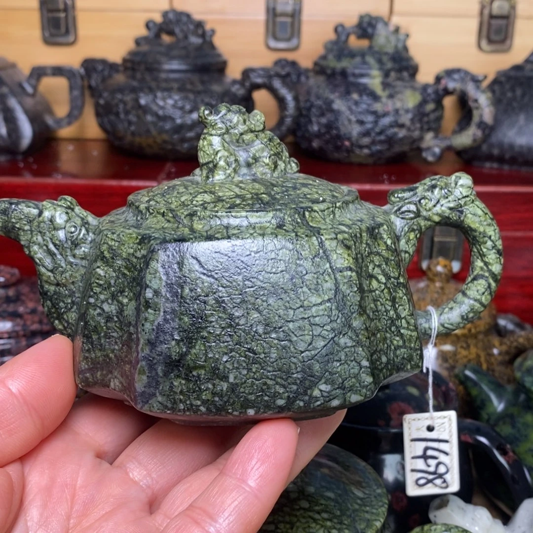 藏玉药王石蛇纹料龙尊壶240cc