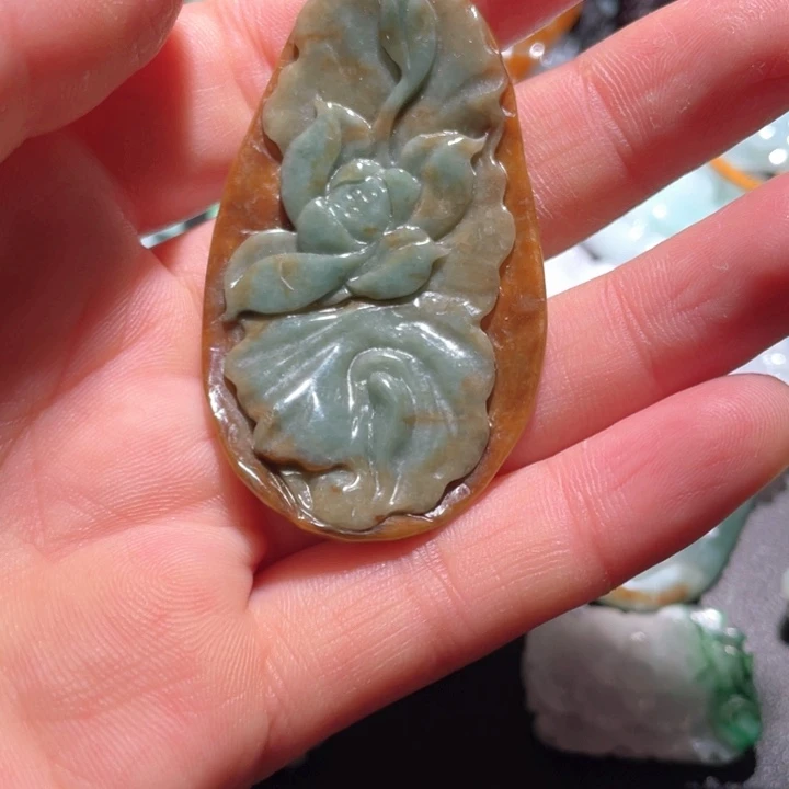 【闪购商品】翡翠颈饰未镶嵌天然翡翠