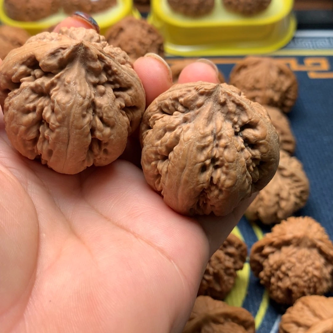 【闪购商品】文玩核桃把件大*然霸王龙41