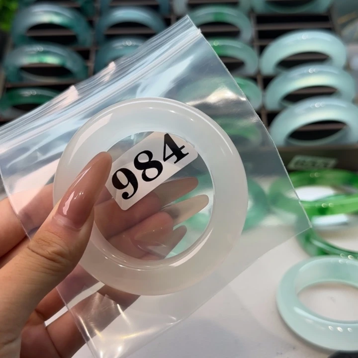 有机玻璃西****?时尚手镯984