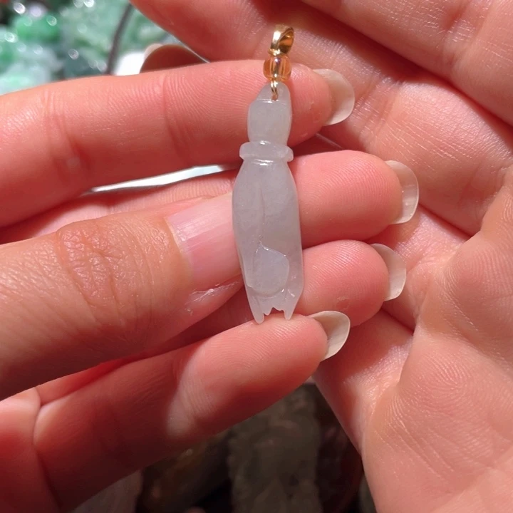 【闪购商品】翡翠颈饰未镶嵌用****5天然翡翠