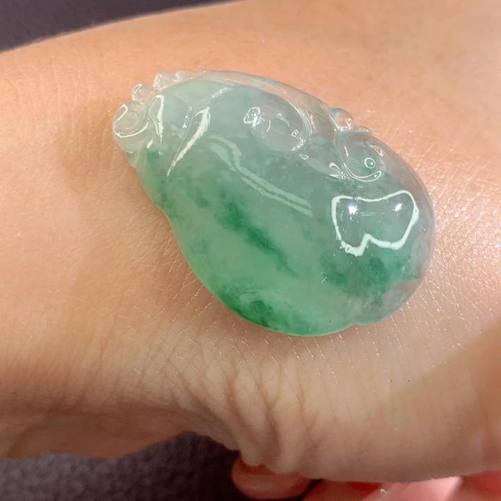 定制翡翠未镶嵌翡翠