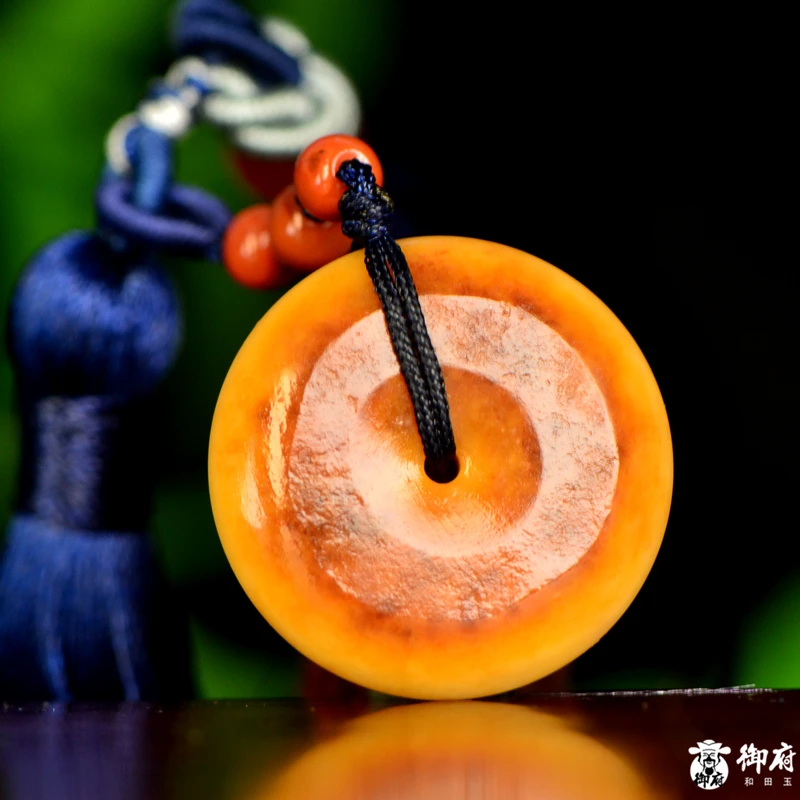 和田玉 黄沁 平安扣 挂件