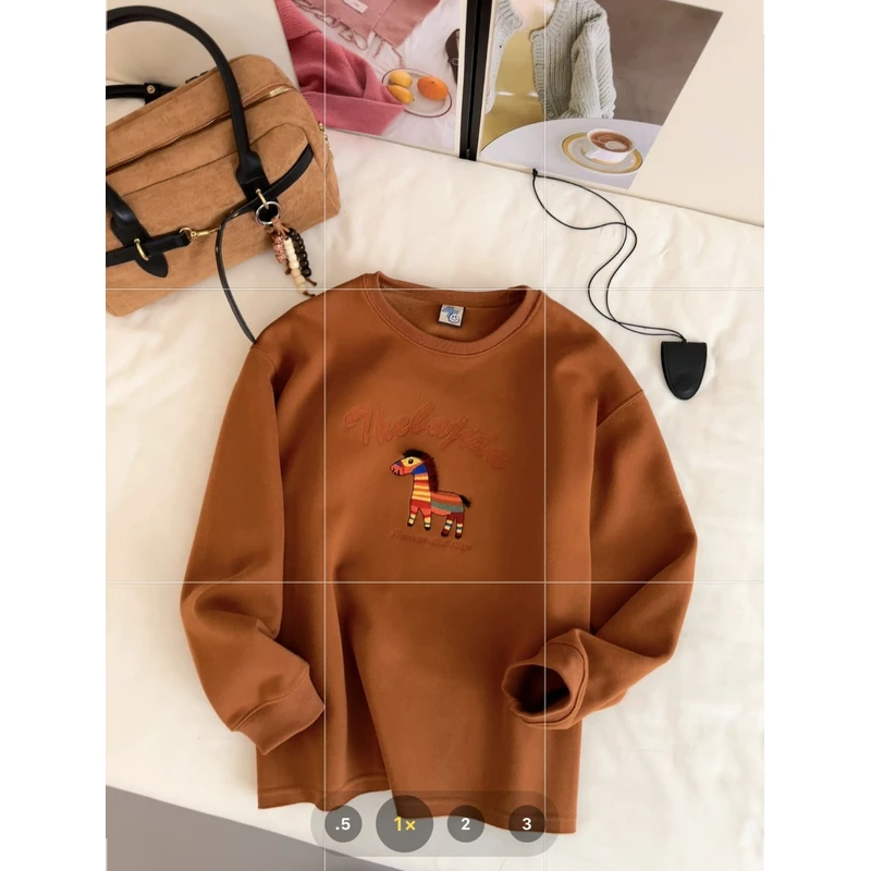 0187【冬季新款】刺绣彩虹小马宽松休闲圆领T恤（1320）