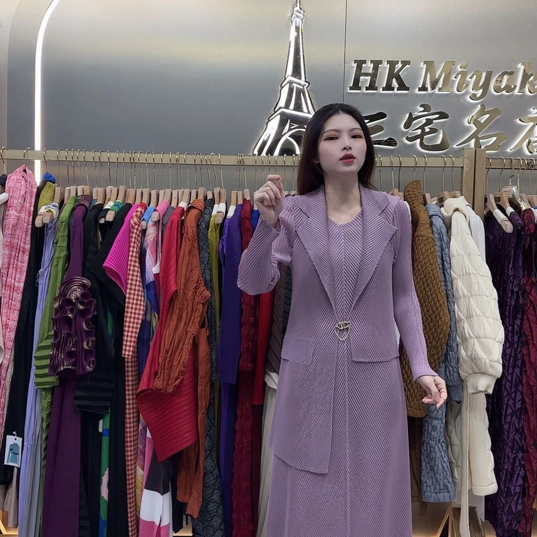 套头款龙鳞连衣裙