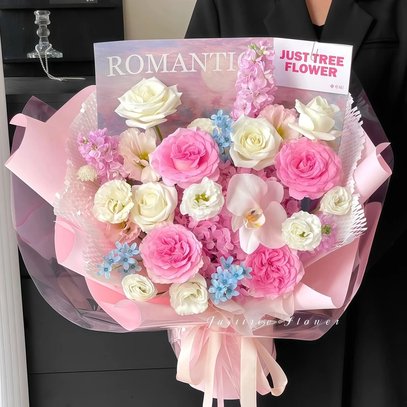 爆款心动女神绣球花束玫瑰鲜花附近花店同城生日约会见面礼物女友