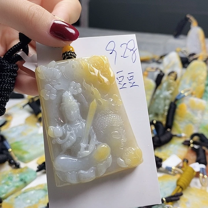 颈饰未镶嵌翡翠南*.