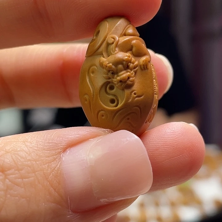 橄榄核吊坠橄榄核