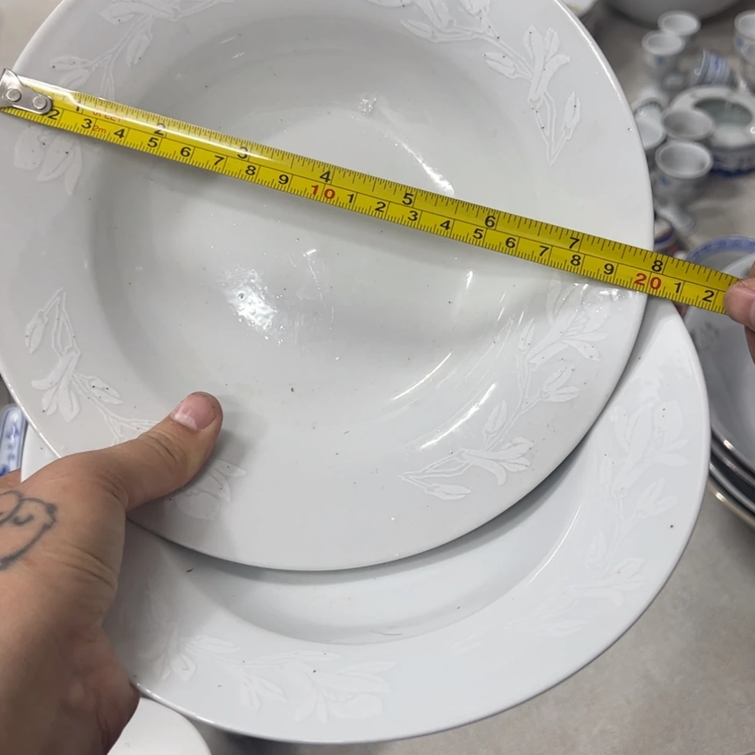 陶摆件20厘米红旗白玉兰2个 深盘