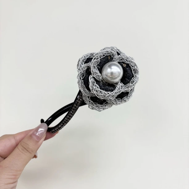 L635夕洛花朵新款高级感扭扭夹简约气质半扎盘发夹发卡头饰发饰