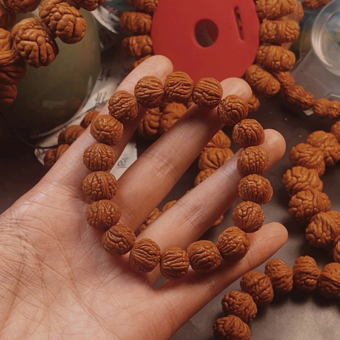 文玩核桃吊坠桃核