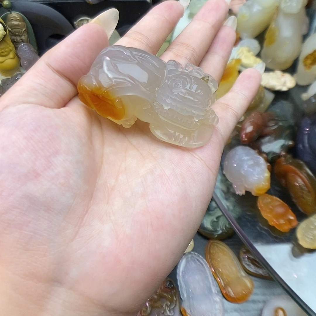 玛瑙/玉髓未镶嵌颈饰