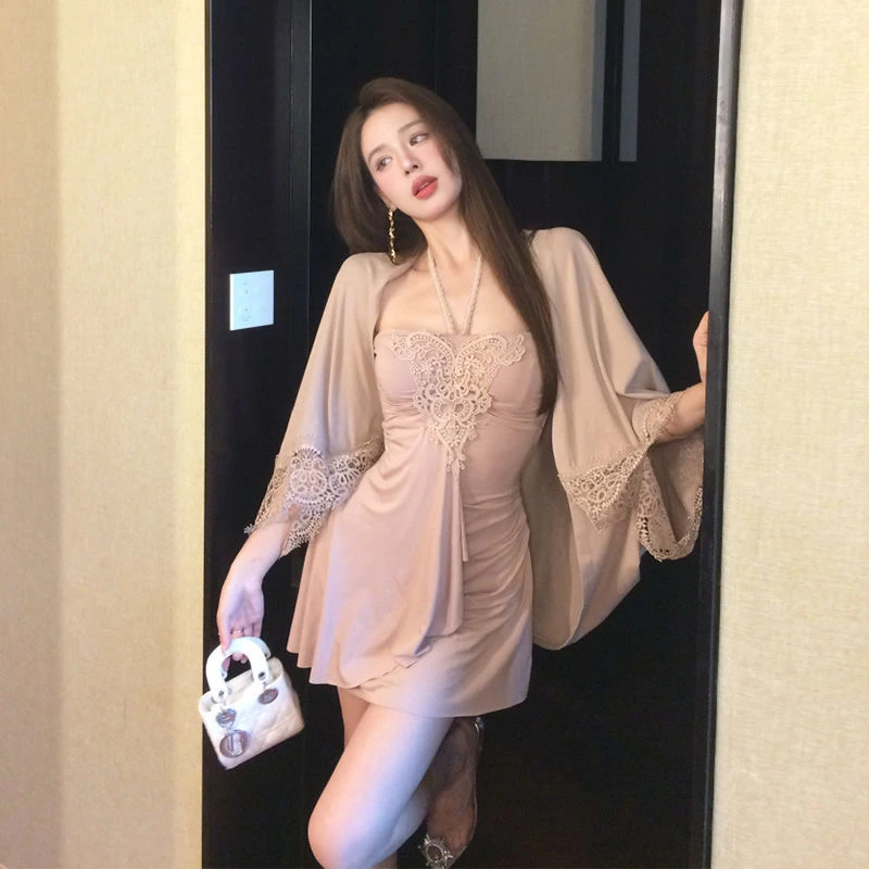 贵气富婆可穿三季时尚轻奢气质性感纯欲显瘦辣妹连衣裙女披肩套装