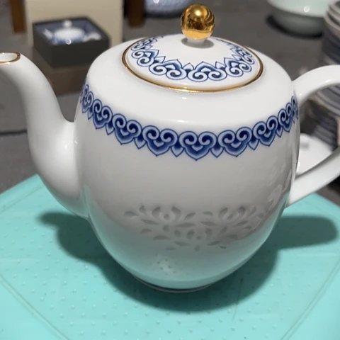 陶瓷茶壶一个陶瓷陶瓷